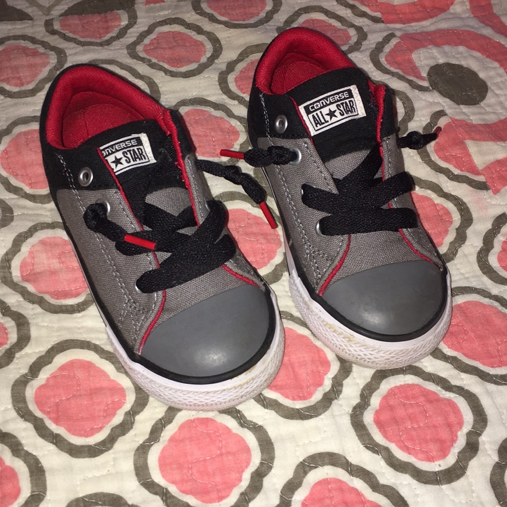 9 Toddlor Converse